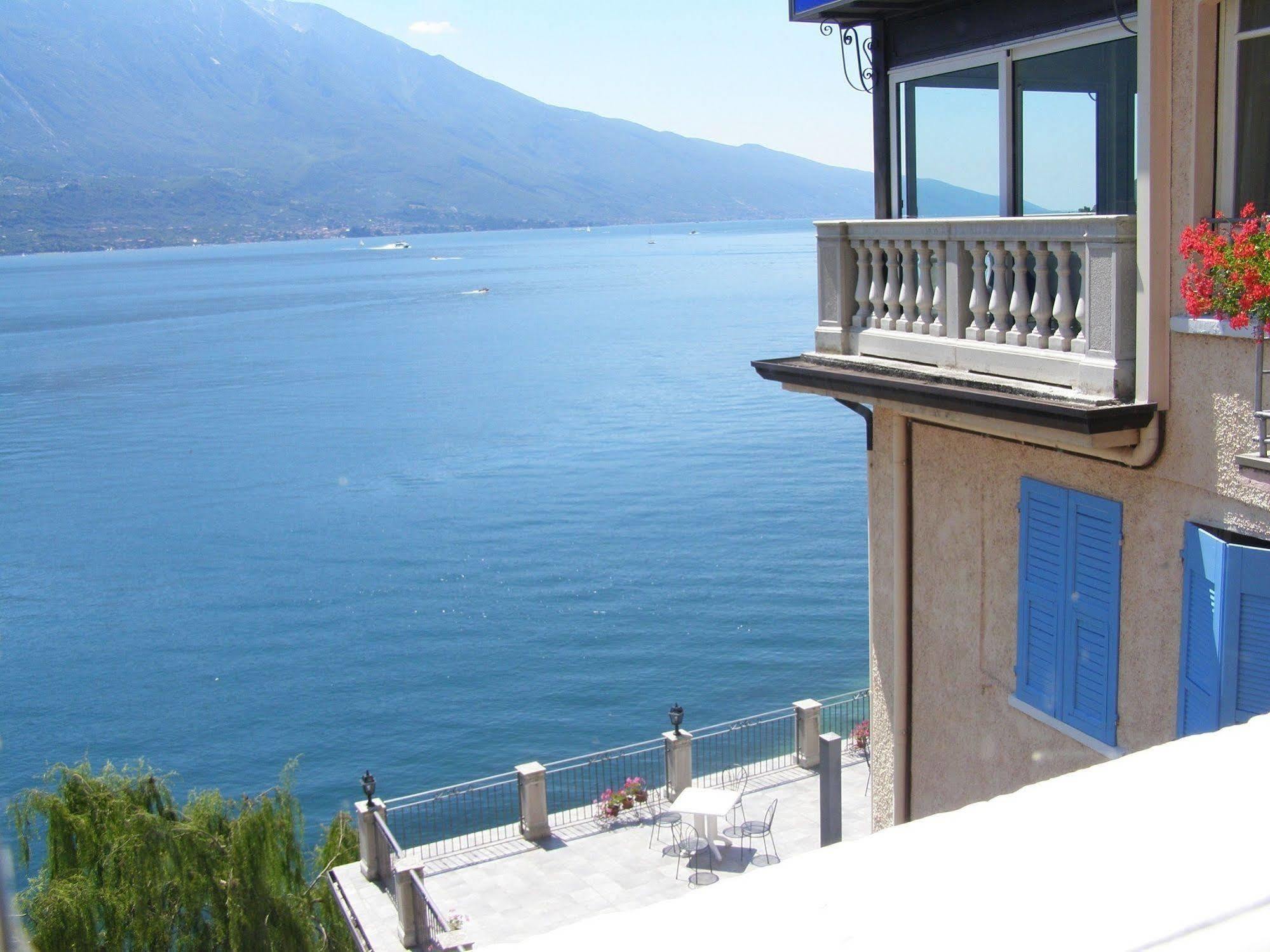 Villa Romantica Hotel Limone sul Garda Exterior photo